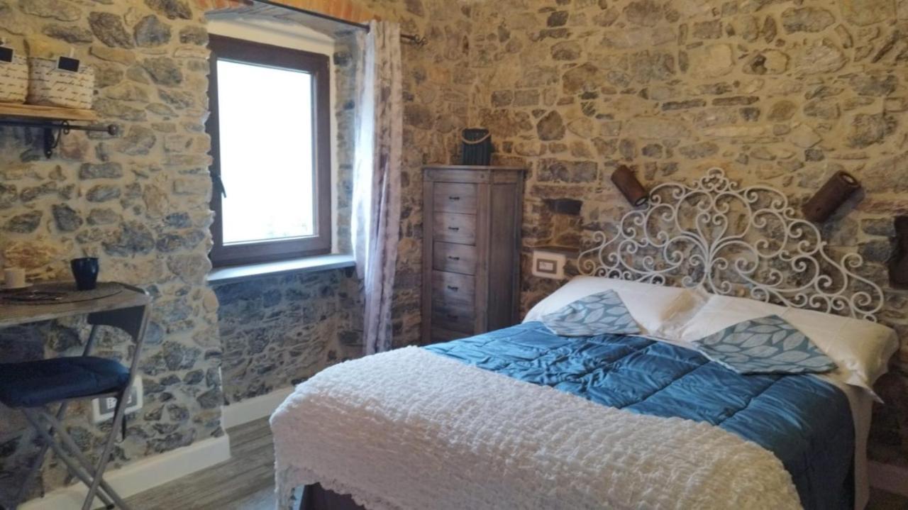 La Pietra Di Sersa Quaratica Bagian luar foto