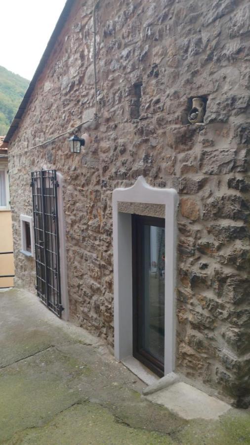 La Pietra Di Sersa Quaratica Bagian luar foto