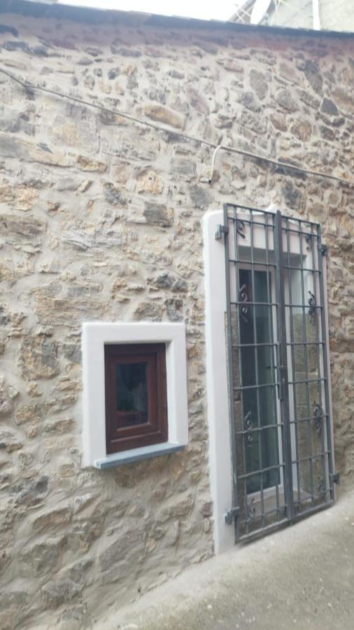 La Pietra Di Sersa Quaratica Bagian luar foto
