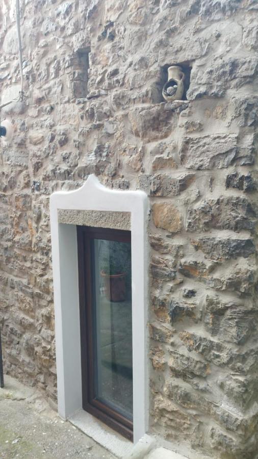 La Pietra Di Sersa Quaratica Bagian luar foto